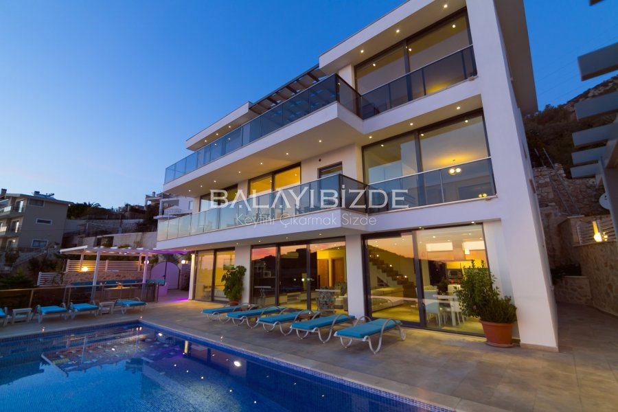 Villa Starlight