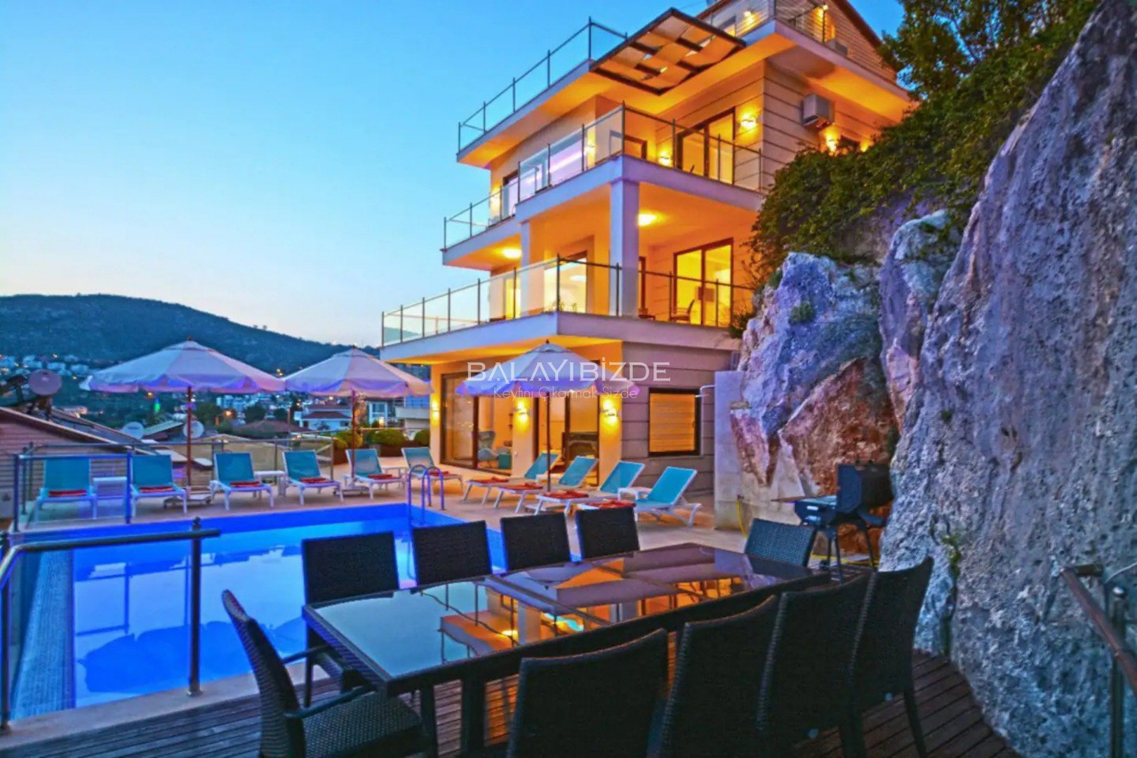 Villa Rigel İns
