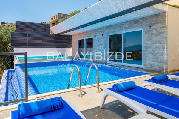 Villa Mami