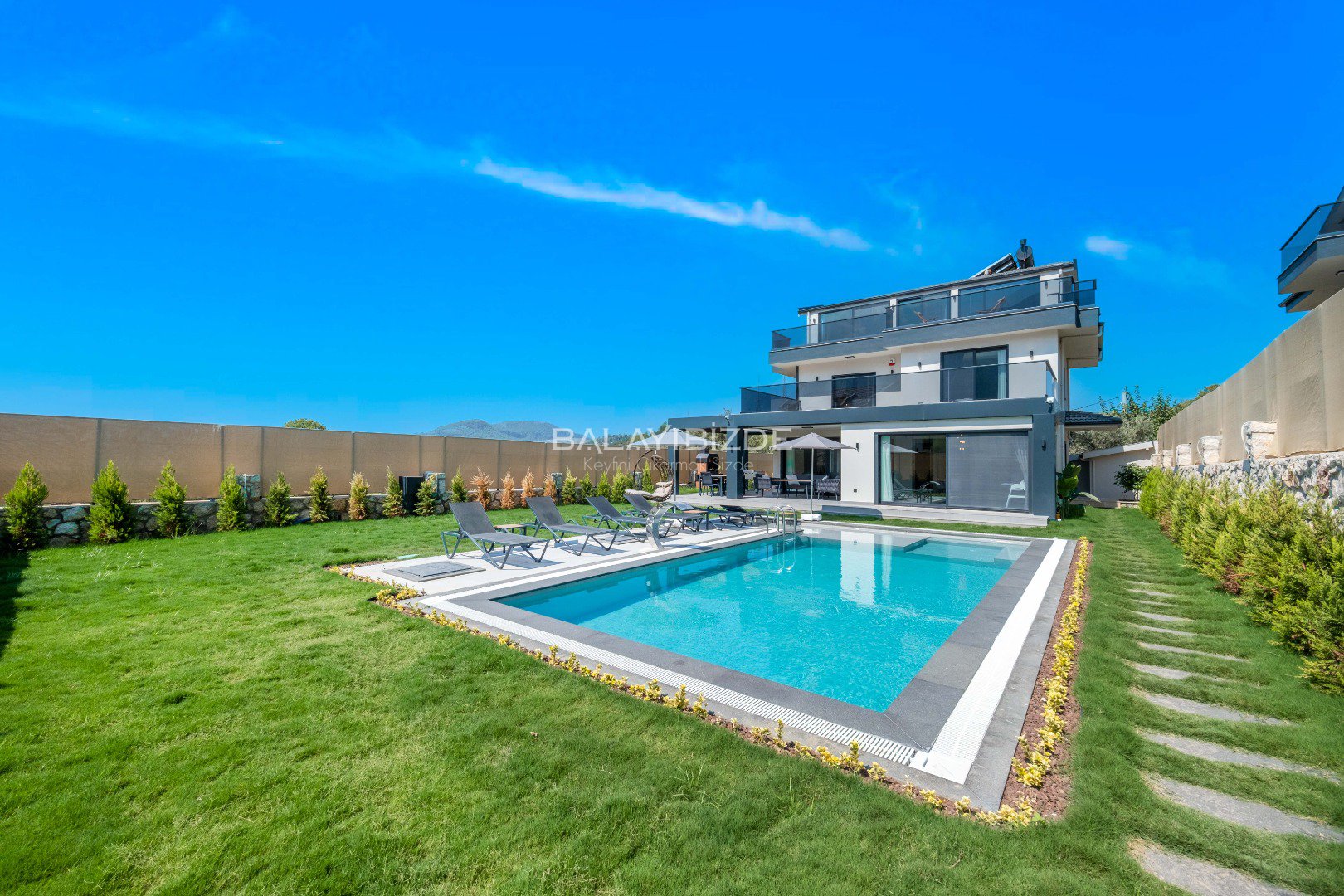 Villa Alaska