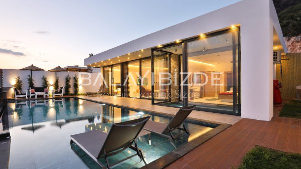 Villa Cool