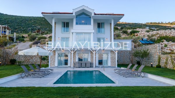 Villa Elena Beyaz 1